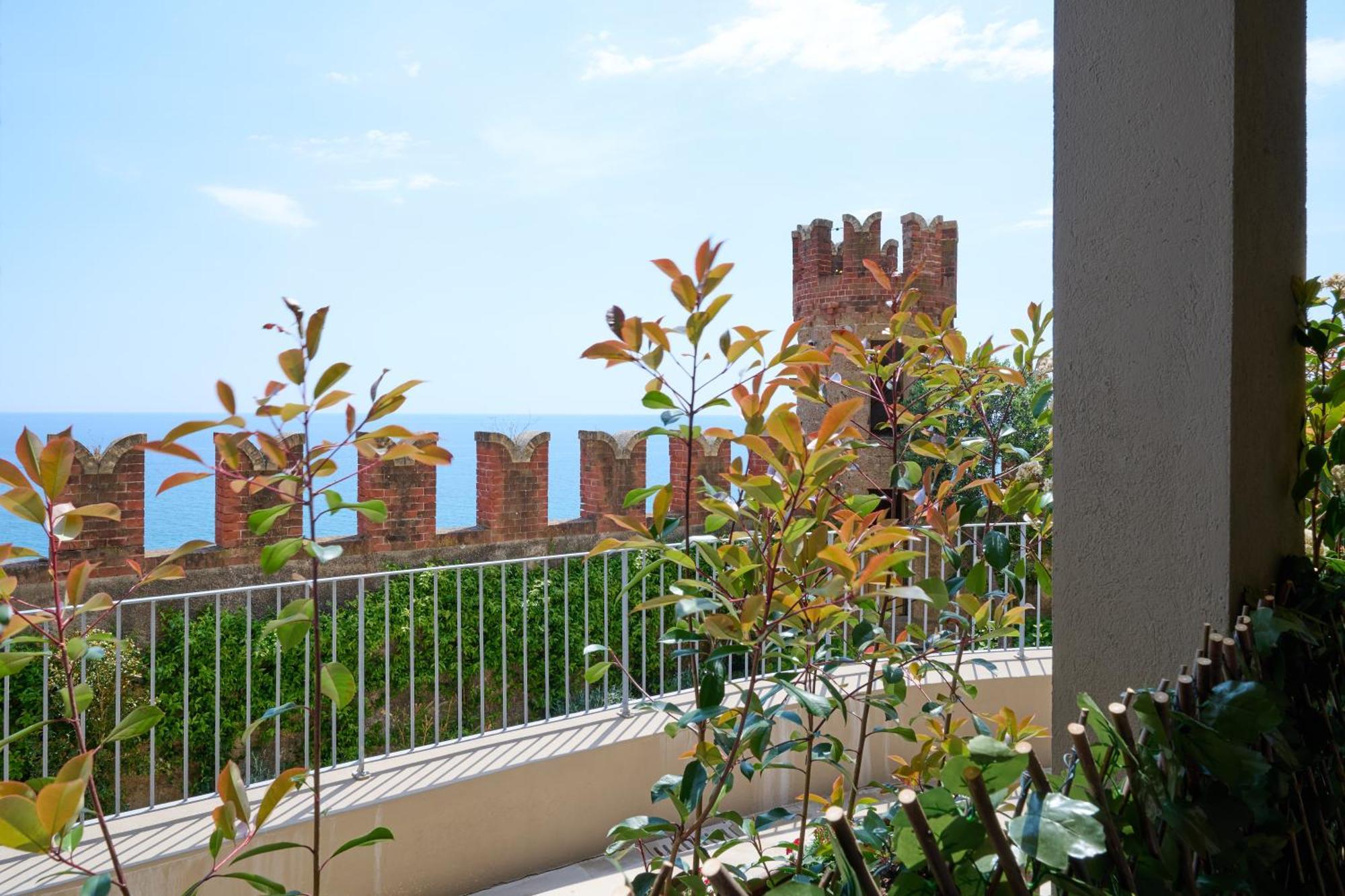Appartement Castello Borelli Borghetto Santo Spirito